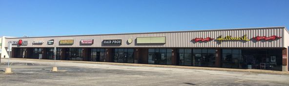 1035 W Jackson St, Morton, IL 61550